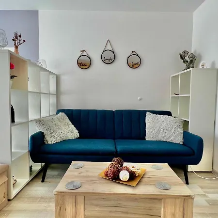 Apartment Studio 20 With Private Parking And Mountain View
